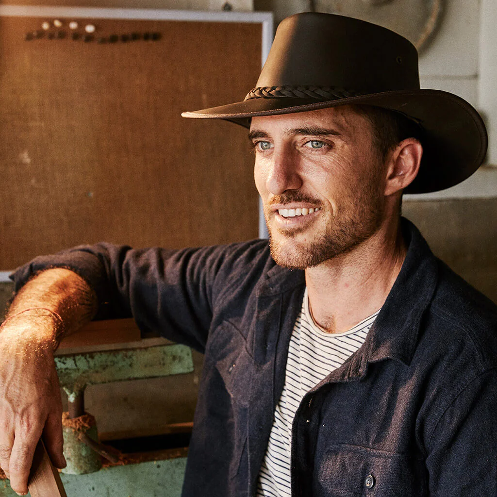 Lone Wolf Crushable Leather Hat - Image 4