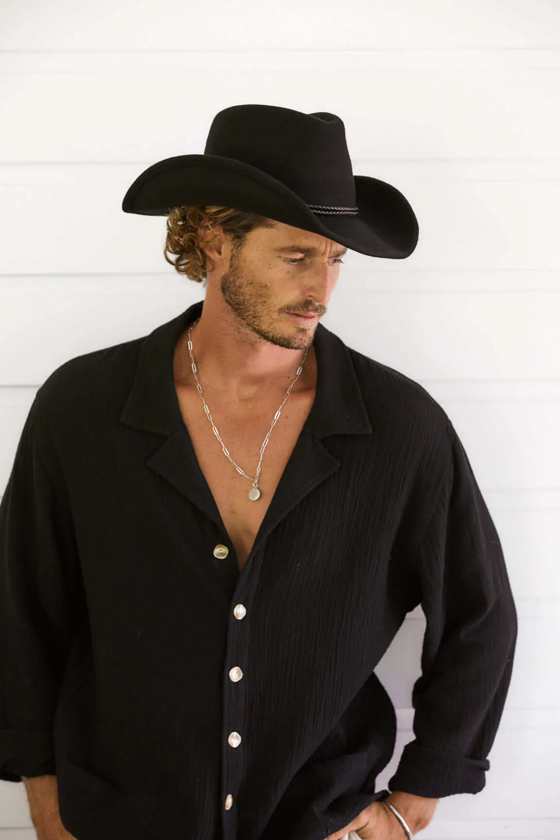 Outlaw Western Shapeable Cowboy Hat - Image 3